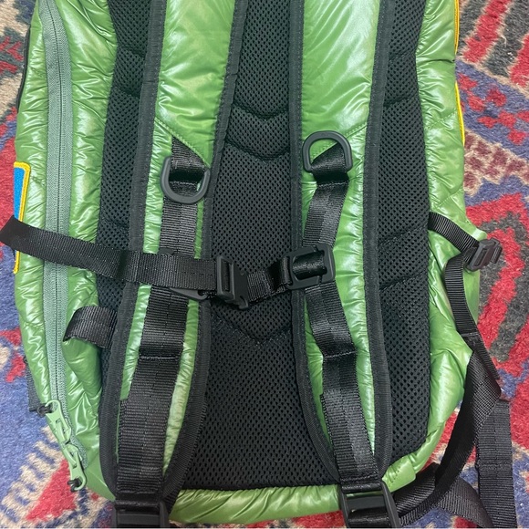 Aviator Nation - RARE - Vintage Patch Puffer Backpack - NWOT - Garden Green - Picture 9 of 9